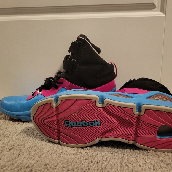 Reebok Chi-Kaze Hexalite Hightops - Picture 4 of 4